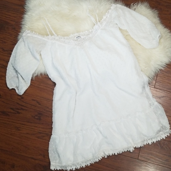 BB Dakota Dresses & Skirts - BB Dakota Swiss Dot Dress